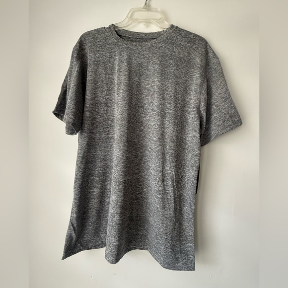 Active Apparel Gray Fitted ActiveCool T-Shirt Size L - Picture 1 of 7